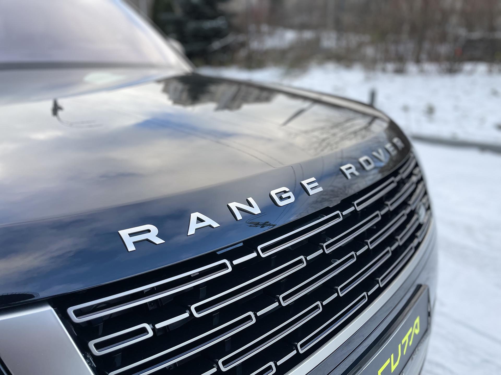 Решітка радіатора Land Rover Range Rover 2023
