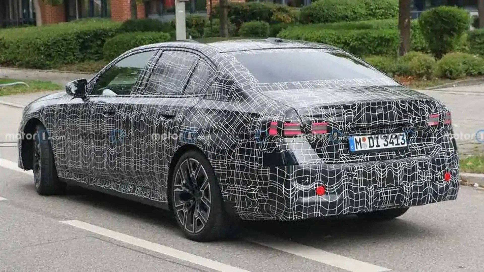 Новий BMW 5 серії (G60)