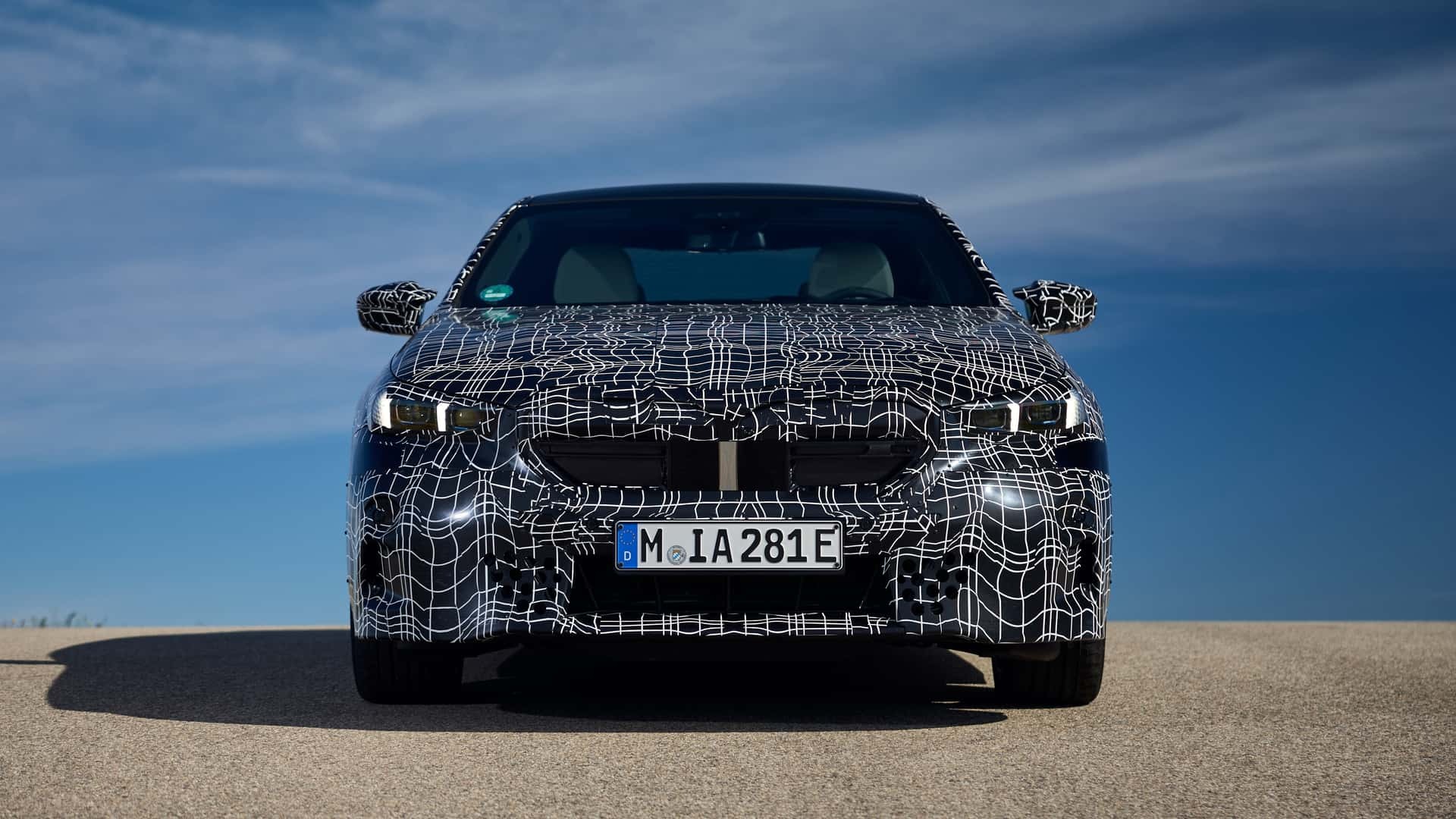Новый BMW i5 экстерьер