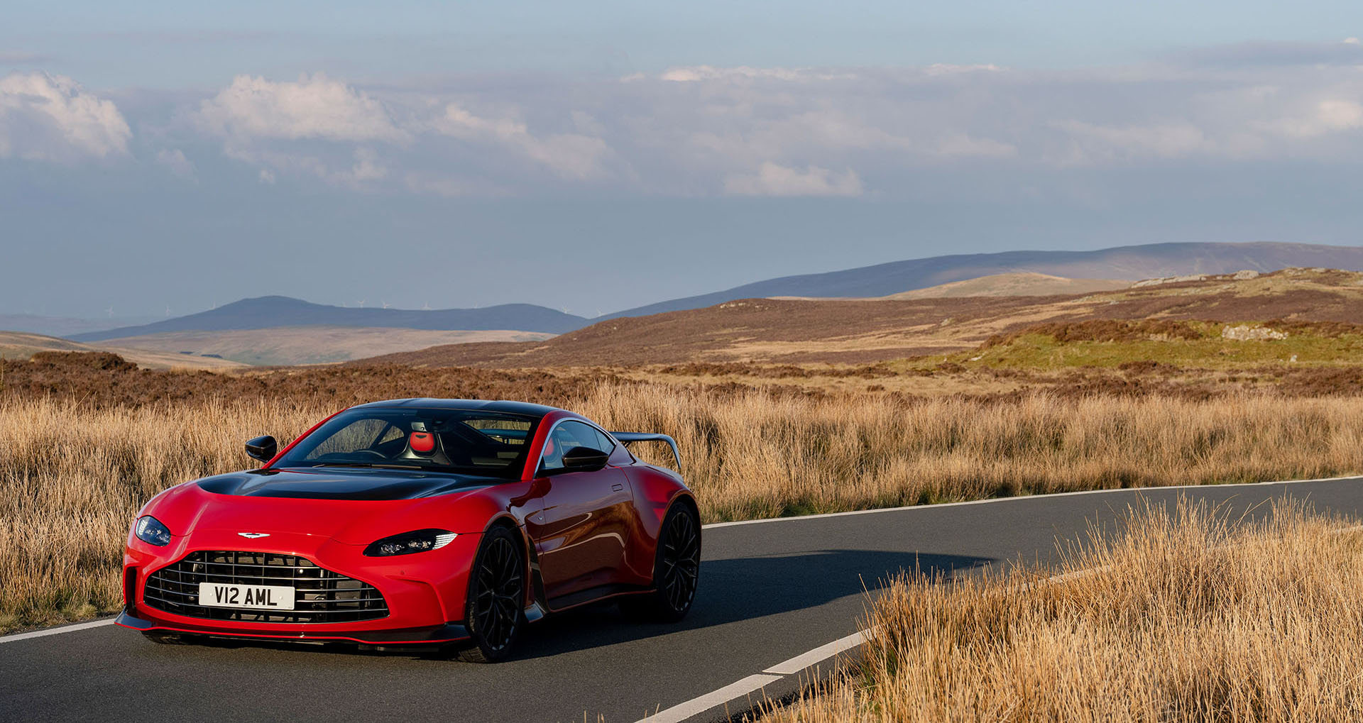 Новый Aston Martin Vantage
