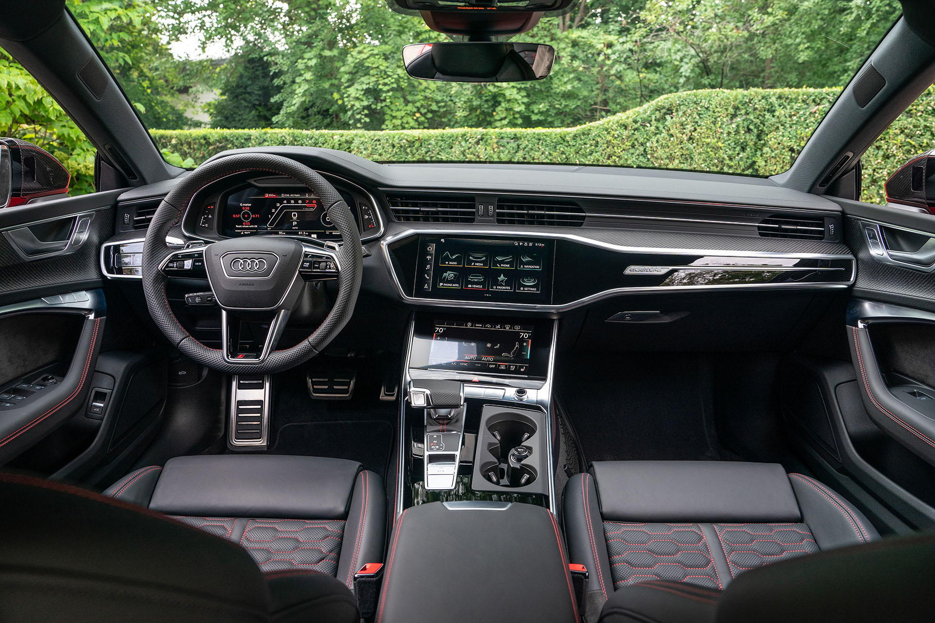 Новий Audi RS 7 Sportback салон