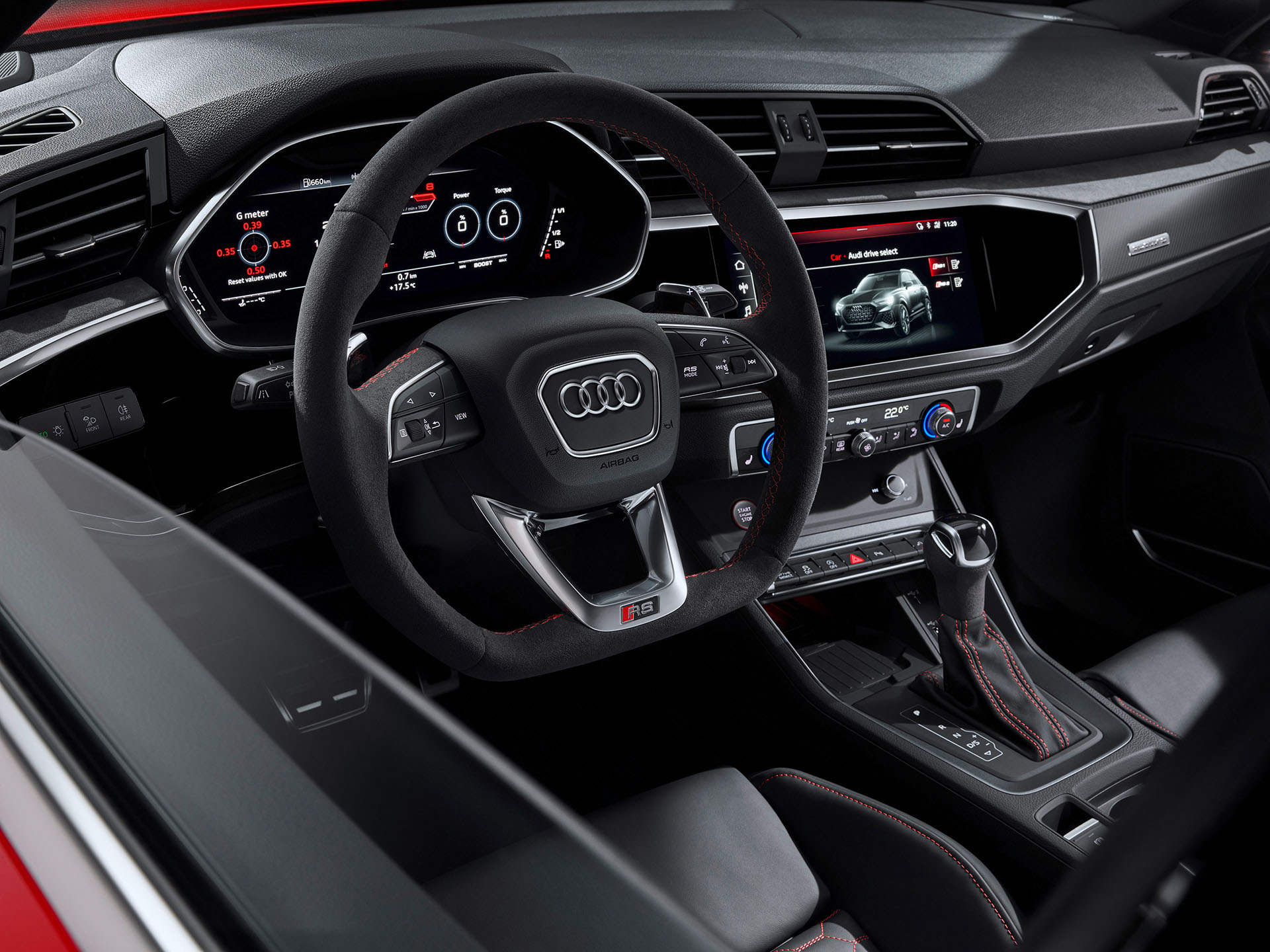 Audi RS Q3 Продуктивність у стилі RS