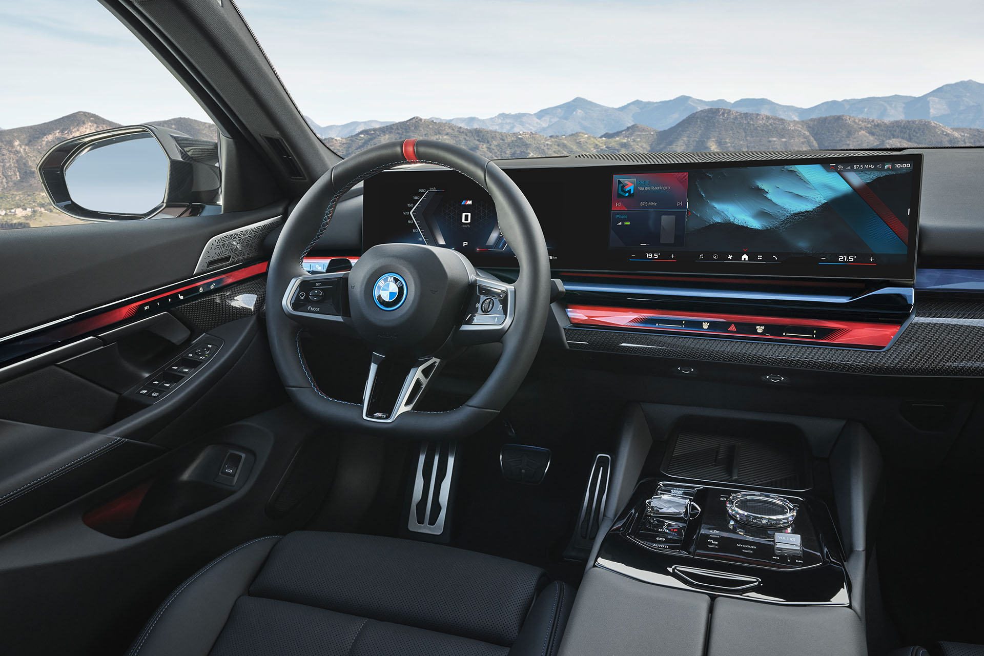 BMW i5 M60 EfficiencyCoach для повышения эффективности