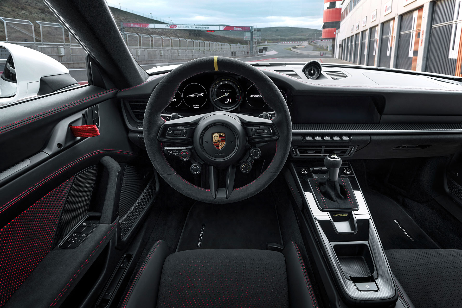 Новый Porsche 911 GT3 RS салон